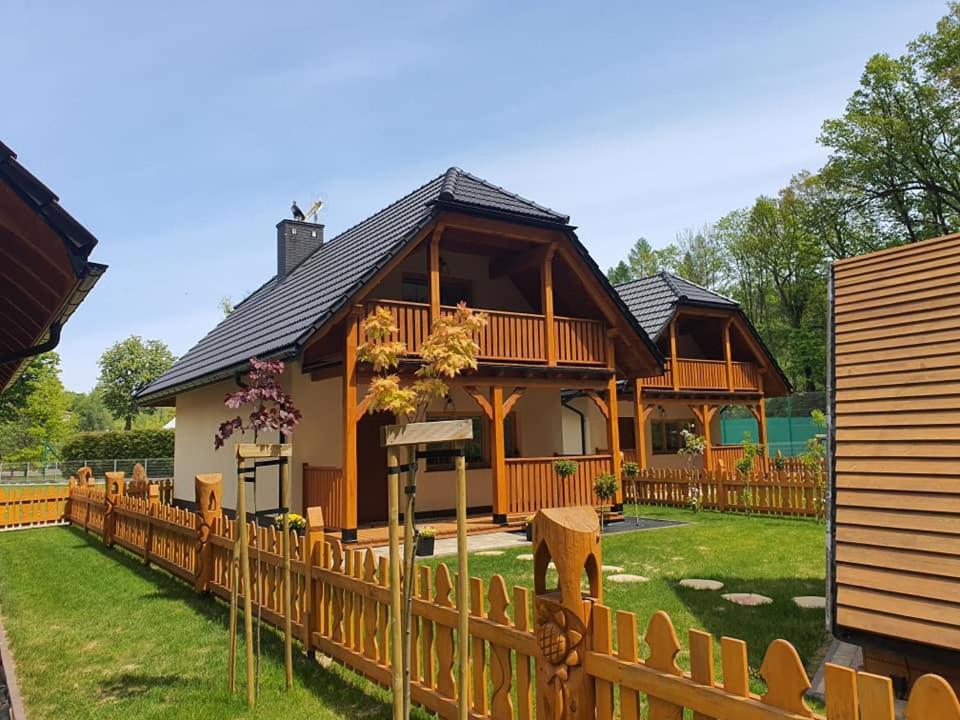 Villa Osada Sloneczny Zdroj à Rymanów-Zdrój Extérieur photo